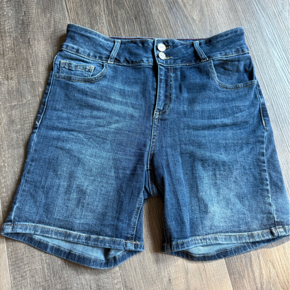 Women's Classic Blue Jean Shorts